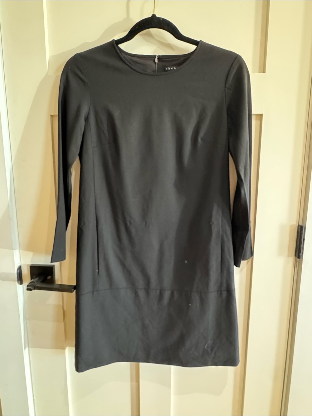 Classic Theory Black Shift Mini Dress Wool - perfect little black dress - size 4
